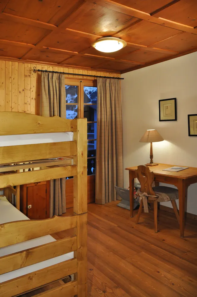 Fotogalerie des Hotels, der Zimmer und der Region