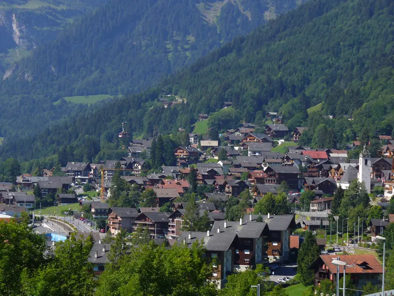 Fotogalerie des Hotels, der Zimmer und der Region