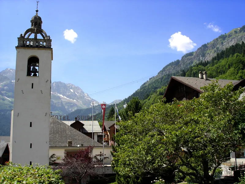 Fotogalerie des Hotels, der Zimmer und der Region